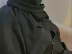 Arab slut in niqab