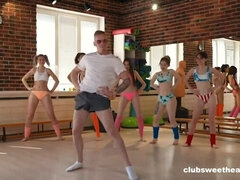 5 Babes, 1 Aerobics Instructor