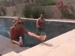 Meeting Cougar In A Bikini By The Pool - Mature