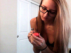 american webcam chick smoking and milking on chaturbate