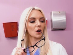 Glamorous blonde doctor Molly Mae fucks tanned hottie in her office