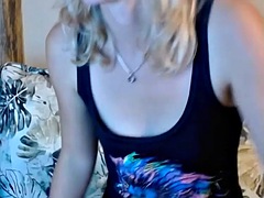 Stunning woman on webcam
