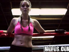 Mofos - Pervs On Patrol - Boxing Brunette Fuc
