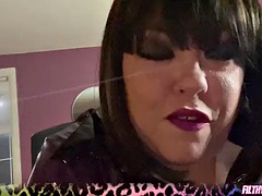 BBW slut Tina Snua wants you to cum for her - Latex and PVC clad mistress gives you JOI - Cum for me guys!