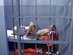 Anal, Fängelse
