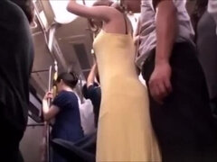 Sexy Japanese girls give blowjob and fuck in bus