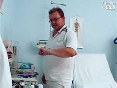 Gynecology buttplug beaver exam on gynochair by fantastic doctor