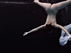 Эротика, Под водой