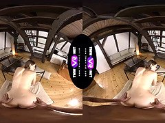 Louise Sanders gets her tight pussy drilled in virtual reality - POV cumshot