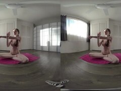 Solo Joga Video with fitness teen
