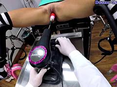 Médico, Fetiche, Penetracion con dedos, Ginecologo, Pov, Afeitado, Adolescente, Tetas