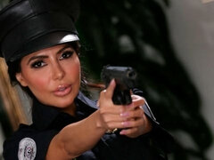 Gorda, Culo grande, Tetas grandes, Mamada, Pajear, Interracial, Policía, Uniforme