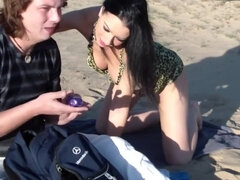 Amateur brunette sweetie gets nasty on the beach