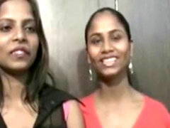 Indienne, Lesbienne, Masturbation