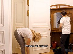 Badkamer, Oudere vrouw, Hd, Masturbatie, Rijpe lesbienne, Geschoren, Douche