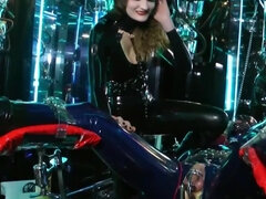 Bondage domination sadisme masochisme, Femme dominatrice, Masturbation
