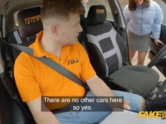 Tetas grandes, Morena, Coche, Corridas, Europeo, Natural, Pov, Realidad