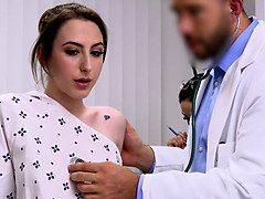 Μεγάλα βυζιά, Μελαχροινή, Μαλακία με το δάχτυλο για γυναίκες, Ώριμη γυναίκα, Φυσικά βυζιά, Έφηβος, Τρίο, Βυζιά