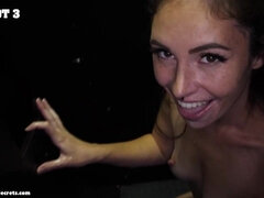 Sucer une bite, Brunette brune, Tir de sperme, Gorge profonde, Branlette thaïlandaise, Interracial, Seins naturels, Petite femme