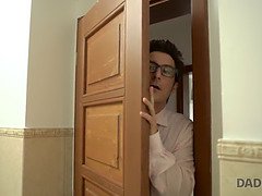 Spalnica, Očka, Girlfriend, Hd, Nudist, Zapeljana, Tuširanje, Najstnice
