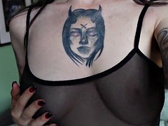 Amaterji, Bdsm, Ženska dominacija, Fetiš, Prvoosebno snemanje seksa, Strapon, Igrače, Žena