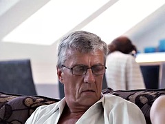 Blasen, Braunhaarige, Geschnappt, Schwarz, Aufs gesicht abspritzen, Freundin, Hardcore, Masturbation