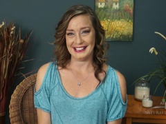 Cindi Thompson gives an interview and masturbates