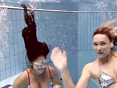 Iva and Paulinka enjoy swimming together