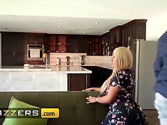 Cheating wifey (Moriah Mills) gets drilled by husbands acquaintance - brazzers