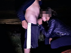 Whore on the beach at night sucks cock and takes it in the anus