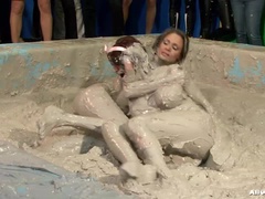 Catfight, Mokra, Wrestling