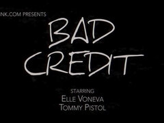 Bad Credit: Elle Voneva Learns How Much It Costs to Get a Loan
