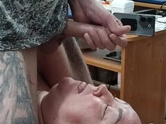 Blasen, Sperma im mund, Spermaladung, Handjob, Reif, Mutti, Russisch, Stiefmutter