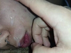 18 ans, Frère, Tir de sperme, Branlette thaïlandaise, Indienne, Orgasme, Pov, Chatte