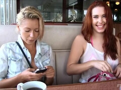 Anaal, Vrouw, Vuisten, Hd, Lesbisch, Nudist, Alleen, Speelgoed