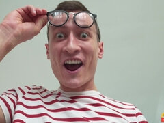 Makuuhuone, Iso kulli, Isot tissit, Suihinotto, Syväkurkku, Tukehduttaa, Pillu, Laiha