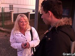 Bestemor, Moden, Naturlige bryster, Realitet, Ridning, Strømper