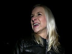 Amatör, Avsugning, Grupp, Utomhus, Pov, Offentlig, Syster, Trekant
