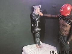 Bondage discipline sadomasochisme, Mooi, Gebondenheid, Bruinharig, Latex, Vastgebonden