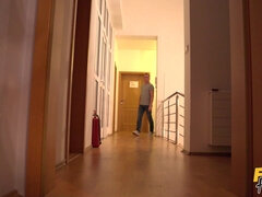 Rumpa, Avsugning, Brunett, Snopp, Europeisk, Handjobb, Fitta, Trekant