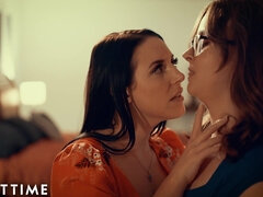 Hd, Enorme, Lesbica, Leccata, Tette naturali, Realtà, Ragazza, Tette