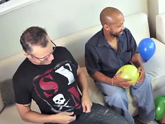 Peitos grandes, Fetiche, Masturbação, Mãe gostosa, Pornstars, Solo chão, Brinquedos