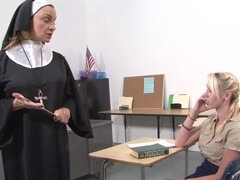 Amerikansk, Universitet, Give finger, Lesbisk, Slikning, Mor jeg gerne vil kneppe, Nonne, Fisse