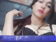 Anál, Honění, Indické, Kojící, Masturbace, Mamina, Sólo, Spandex