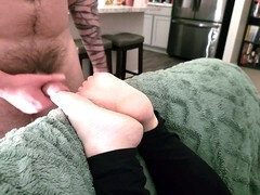 Amador amadora, Mulher linda e grande, Corno manso, Pés, Sexo com pé, Feito em casa, Lambendo, Chupar