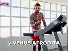 Culo, Culo grosso, Leccata, Mamma che vorrei scoparmi, Figa, Calze, Succhiando, Tatuaggi