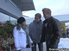 Stor pik, Store bryster, Dobbelt penetration, Bedstemor, Hd, Mor jeg gerne vil kneppe, Mor, Trekant