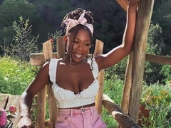 18 ans, Nana, Gros cul, Noire, Dingue, Chatte, Solo, Adolescente