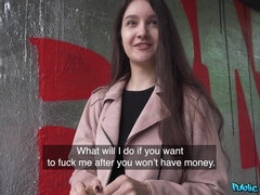 Tekintélyes didik, Gesztenyebarna, Cseh, Kutya póz, Európai, Nyilvános, Nyelés, Tetkó