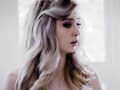 Pijpbeurt, Gezin, Natuurlijke tieten, Klein, Strippen, Tieten likken, Oom, Vrouw